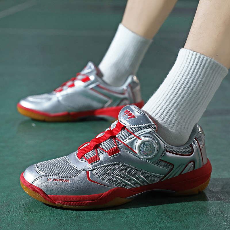 Badminton Shoes Men - รองเท้าเทนนิสสำหรับผู้ชายและผู้หญิงรุ่นใหม่ รองเท้าแบดมินตันที่ทันสมัย ระบายอากาศได้ดี และกันลื่น รองเท้าปิงปอง รองเท้าสำหรับกีฬากลางแจ้งสำหรับคู่รัก