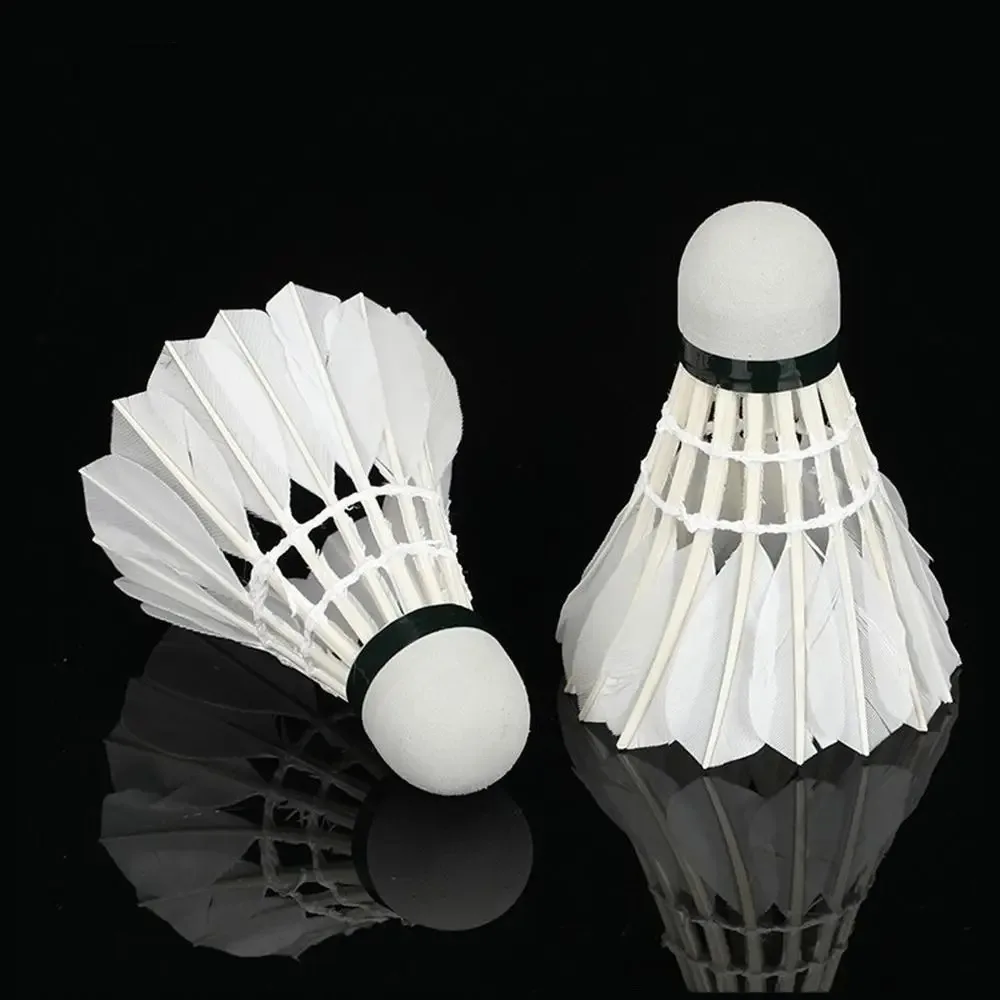 ลูกขนไก่แบดมินตันขนห่านคุณภาพพ - Feather Shuttlecock บทวิจารณ์และราคา